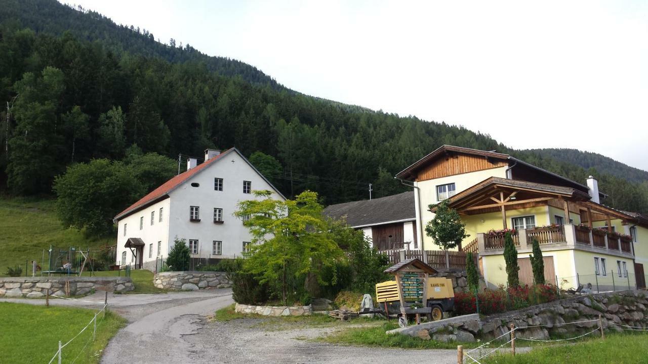 Ferienwohnung Am Bauernhof Zechner Heidi Flattach Kültér fotó